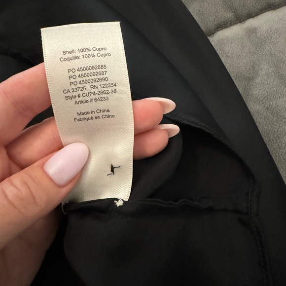 Aritzia Satin Effect Crop Tie Blouse - Picture 6 of 6